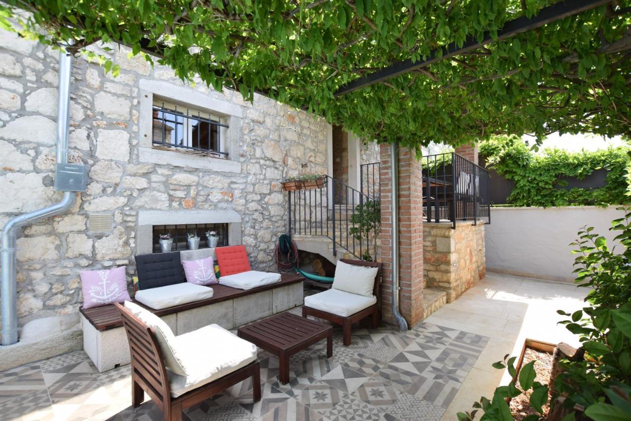 Saison Openning Prices Luxury Villa Nini With Fireplace, Private Pool, Bikes, Barbecue And Much More Poreč Eksteriør billede