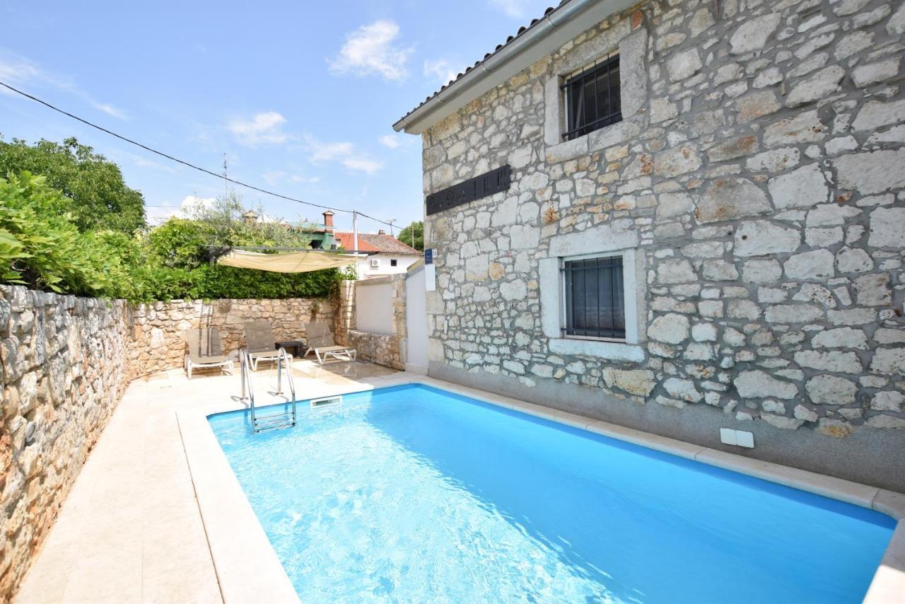 Saison Openning Prices Luxury Villa Nini With Fireplace, Private Pool, Bikes, Barbecue And Much More Poreč Eksteriør billede